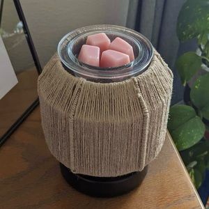 Scentsy Twine to Unwind warmer! New condition